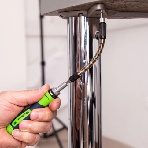 Отвертки риверсивные с набором бит 61 предмет CrV Сибртех фото 4